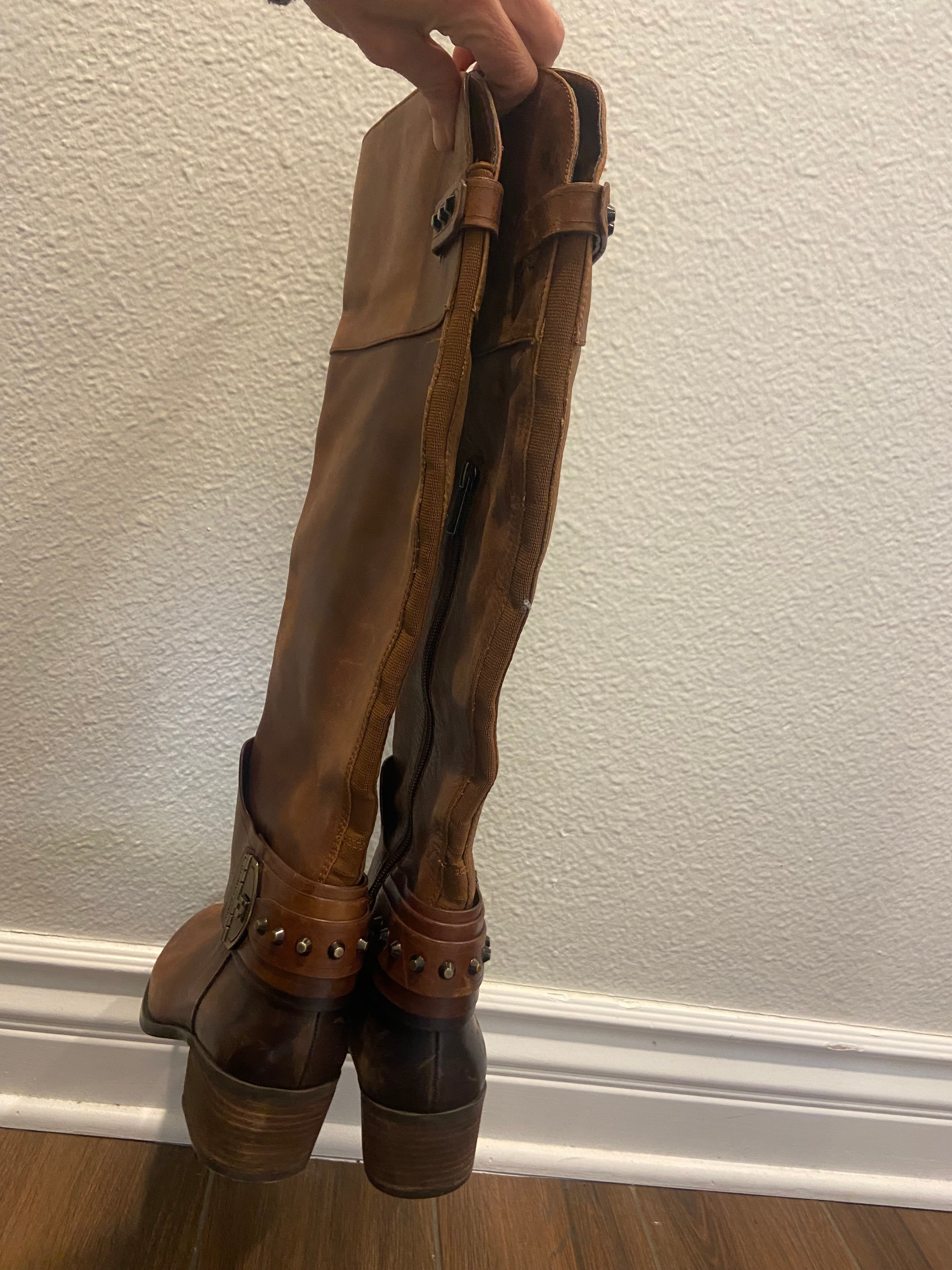Vince Camuto Boots, 7.5